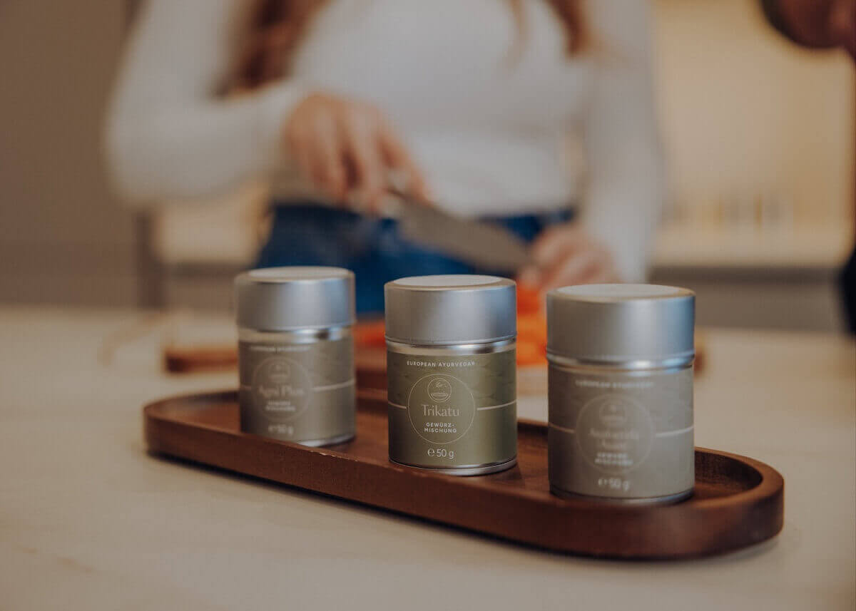 Ayurvedische Gewürzmischungen von European Ayurveda mit Trikatu Gewürz.